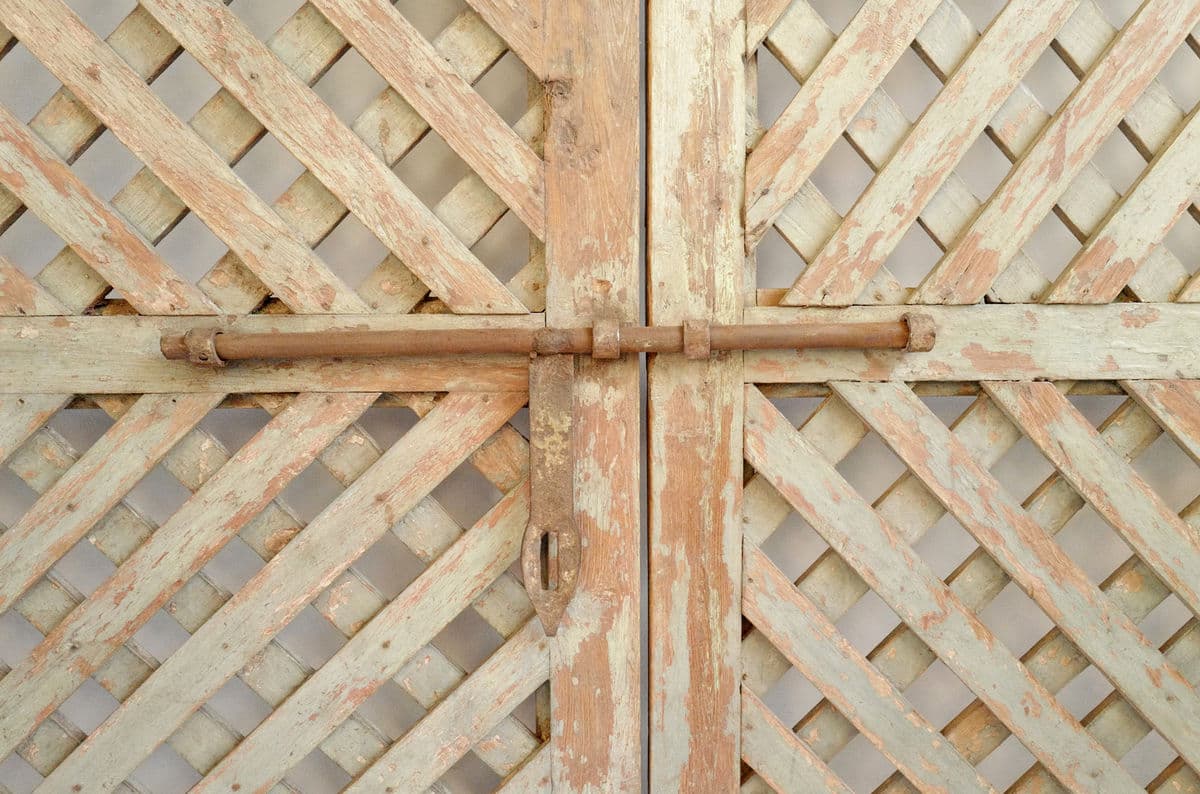 Vintage Lattice Wood Door Gate - Thumbnail 4