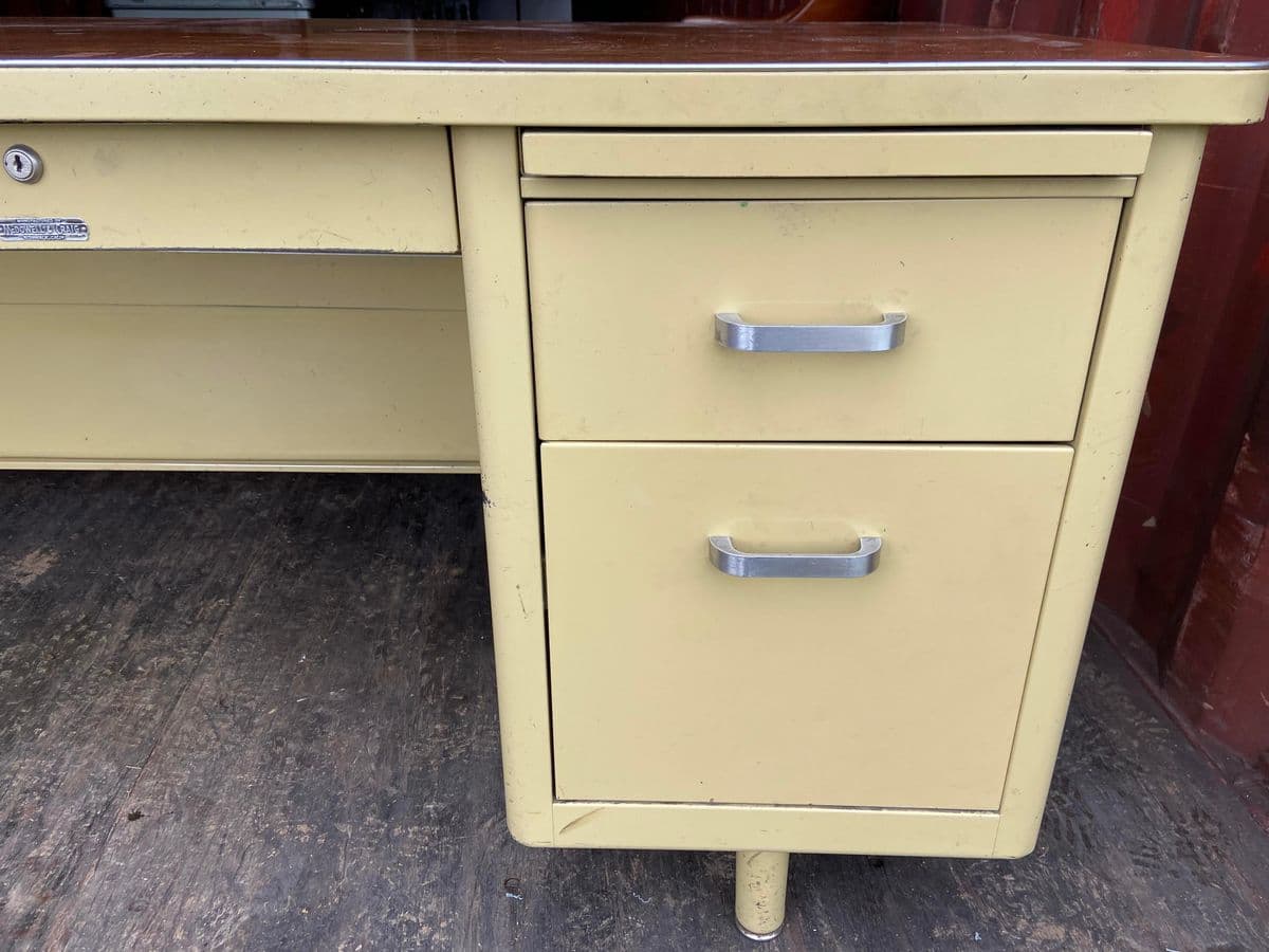 Vintage Mid Century Modern Metal Tanker Desk - Thumbnail 3