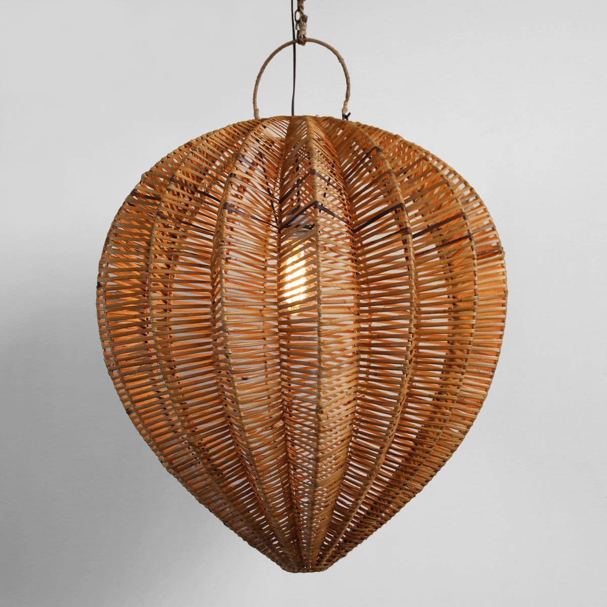 Honey Rattan Starfruit Lantern Medium - Thumbnail 4