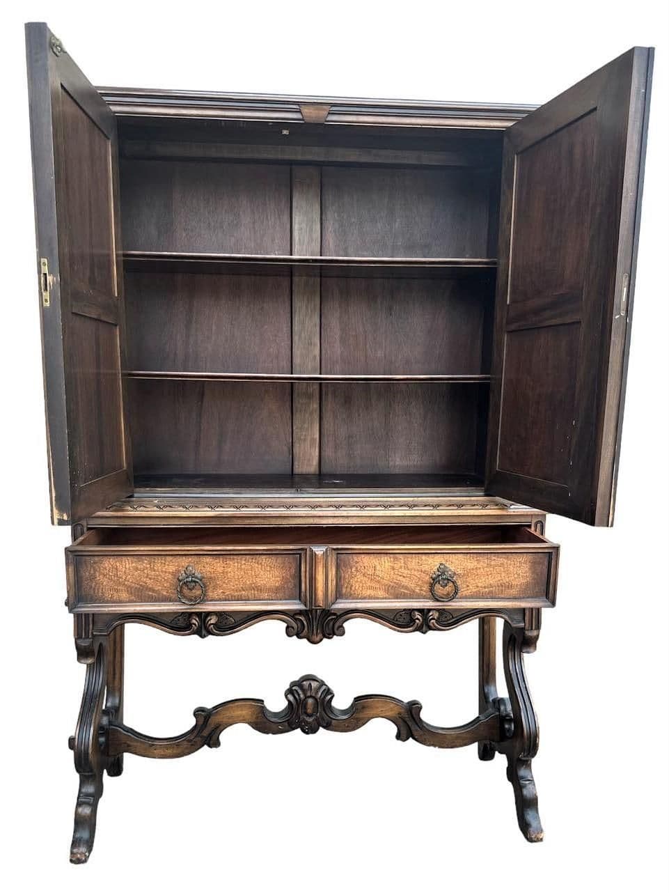 Antique Berkey & Gay Grand Rapids 'Span-Umbrian' Walnut, Burlwood and Polychrome Cabinet - Circa 1917 - Thumbnail 4