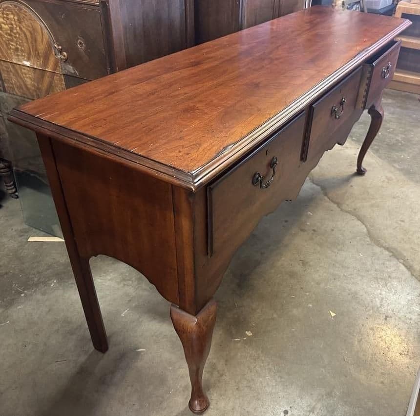 Drexel Heritage Cherry Wood Buffet Credenza - Vintage Late 20th Century - Thumbnail 4