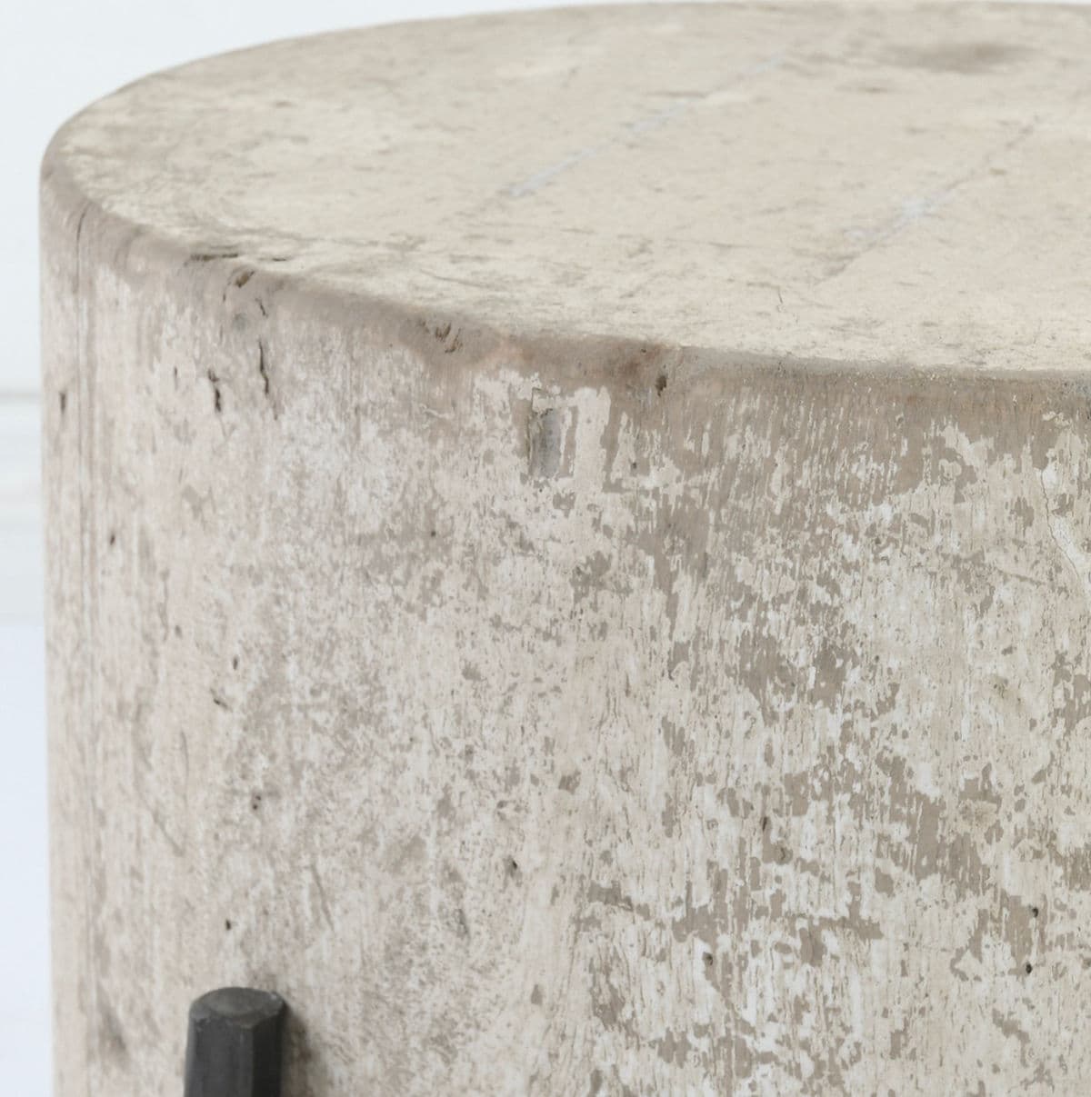 Tuscan Cream Round Side Table 15 - Thumbnail 4