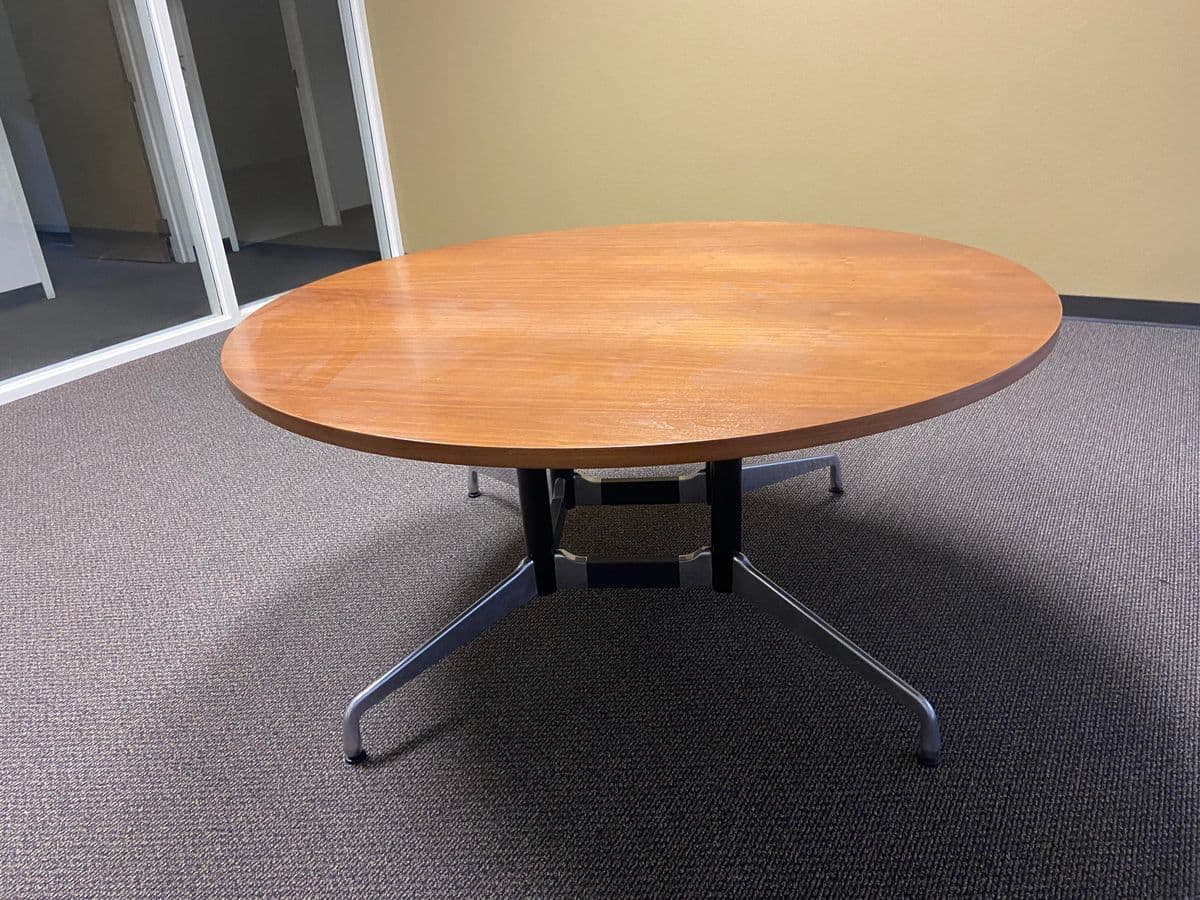 Vintage Herman Miller Eames Round Table - Thumbnail 3