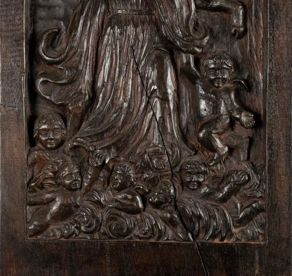 18th Century Spanish Colonial Religious Carved Wood Bas Relief Panel - Nuestra Señora Reina De Los Ángeles - Thumbnail 4