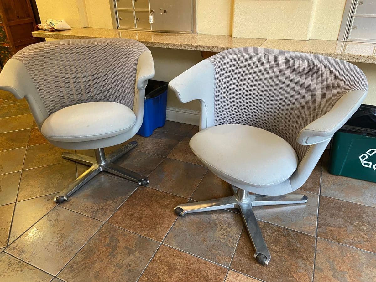 2000s I2i Steelcase Lounge Chairs- Set of 2 - Thumbnail 3