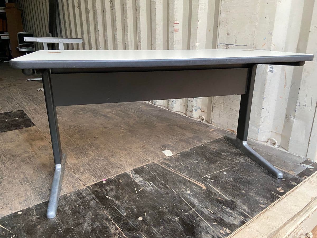 Herman Miller George Nelson Work Group Desk Table - Thumbnail 4