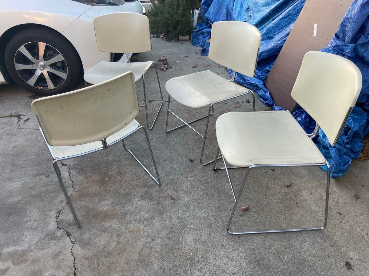 1980s Steelcase Max Stacker Chairs Set of 4 - Thumbnail 3