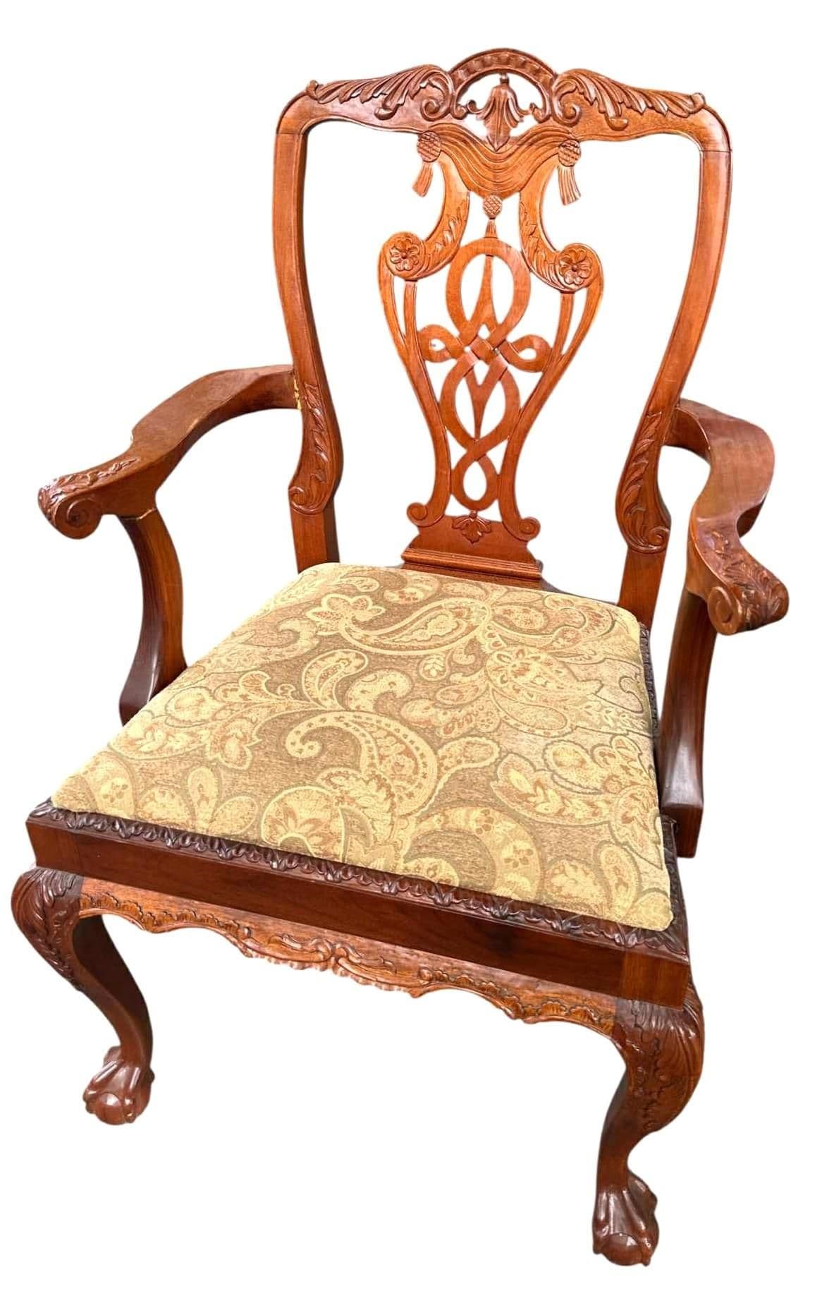 Solid Mahogany Chippendale Dining Chairs - Set of 8 Including 2 Armchairs - Circa Mid 20th Century - Thumbnail 4