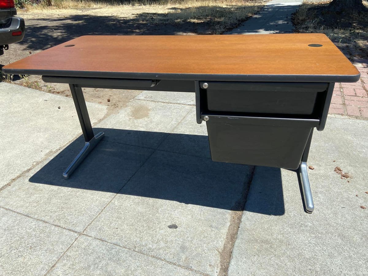 Mid Century Modern Herman Miller Action Office Desk by George Nelson - Thumbnail 3