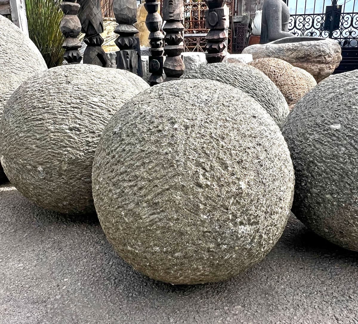 Stone Garden Sphere Medium - Thumbnail 4