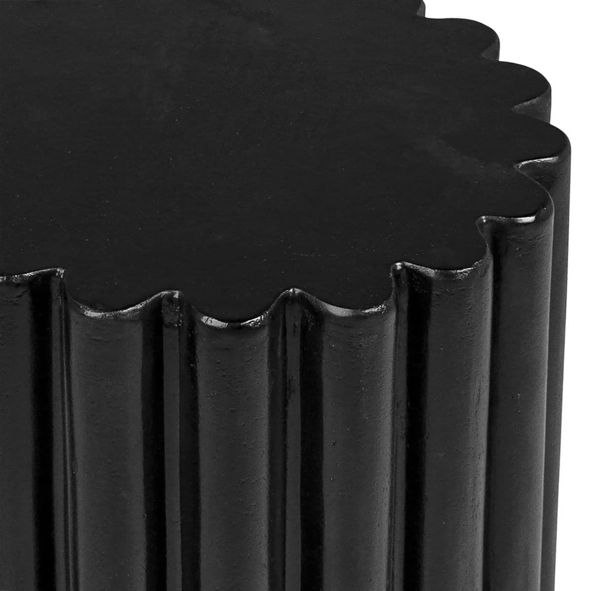 Modern Black Scalloped Outdoor Side Table - Thumbnail 4