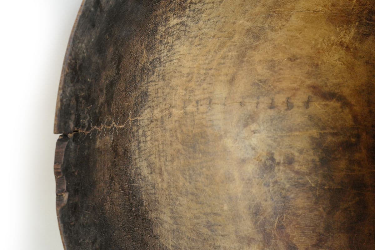 Antique Large Tuareg Wood Bowl - Thumbnail 5