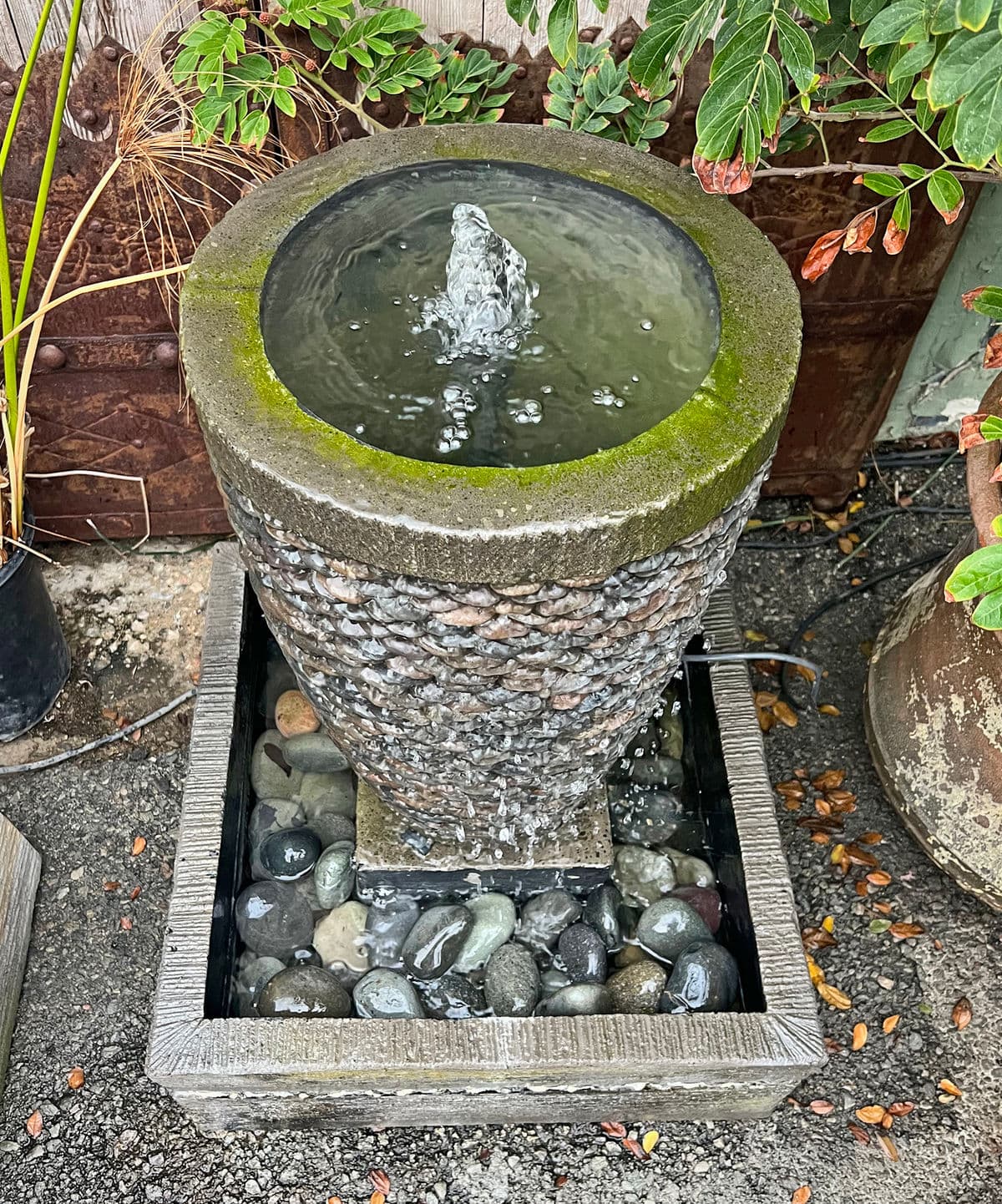 Stacked Pebble Fountain Medium - Thumbnail 5