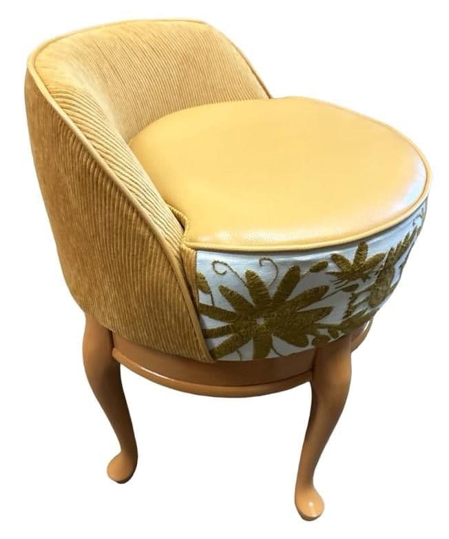 Boudoir Vanity Chair Restored and Reupholstered With Otomi Hand Embroidery and Leather - Thumbnail 5