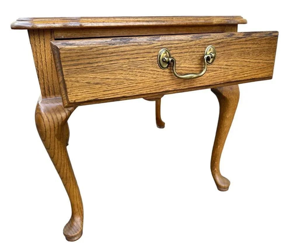 Thomasville French Country Oak Nightstands or Side Tables - Vintage Circa 1970s - Thumbnail 5