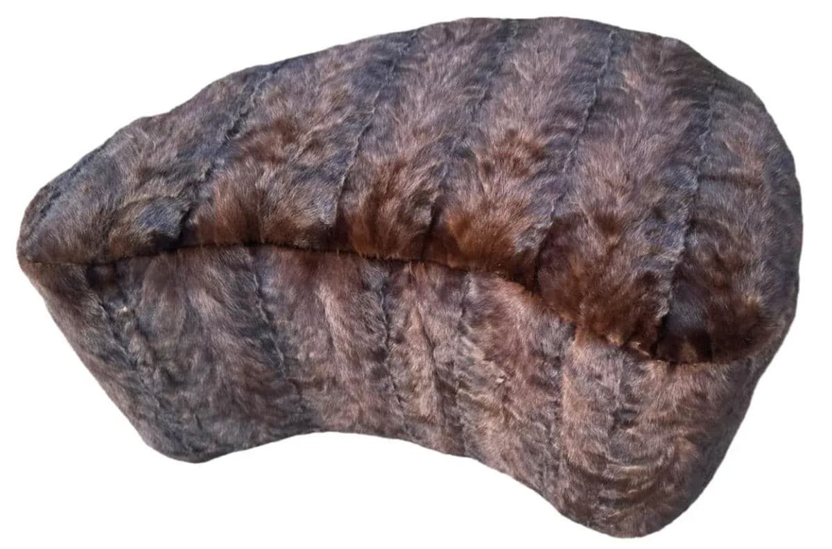 Vladimir Kagan Design Nautilus Ottoman Upholstered in Mink Fur - Thumbnail 5