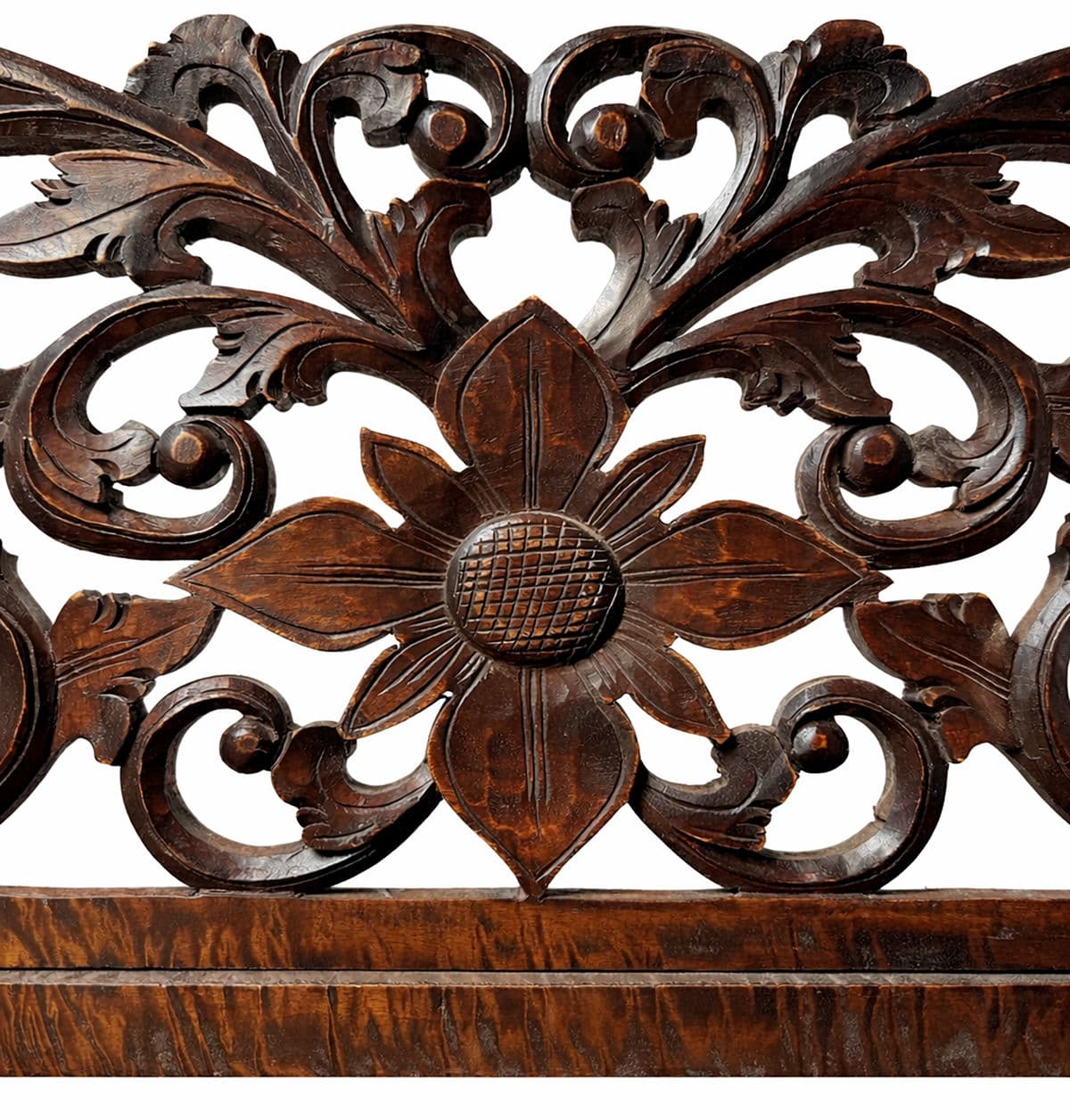 Vintage Carved Wood Fabric Hanger - Thumbnail 5