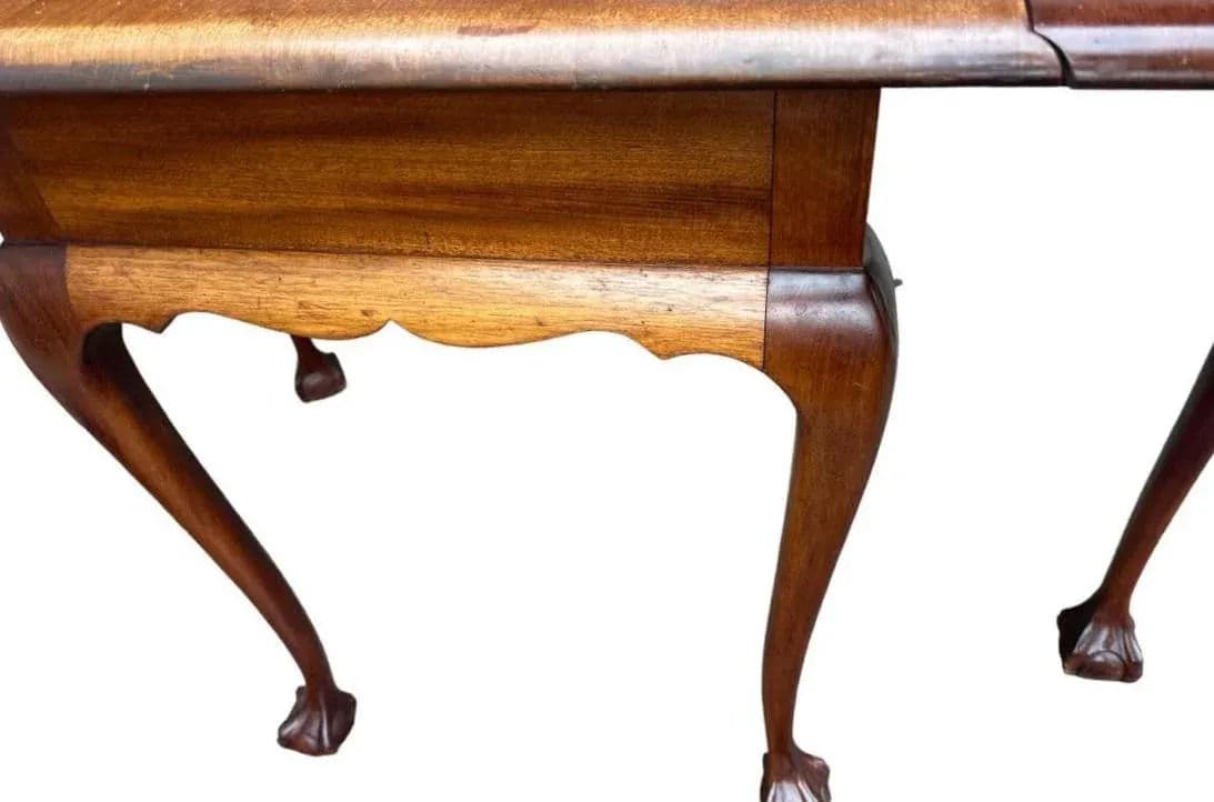 Antique English Style Mahogany Gate Leg Table - Made in Cambridge, Massachusetts Early 20th Century - Thumbnail 5