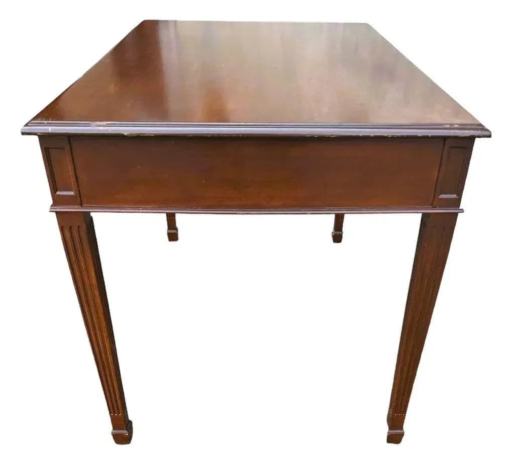 Drexel Heritage Cherry Wood Writing Desk 'Made Expressly for the Ritz-Carlton Hotel' - Late 20th Century - 3 Are Available - Thumbnail 5