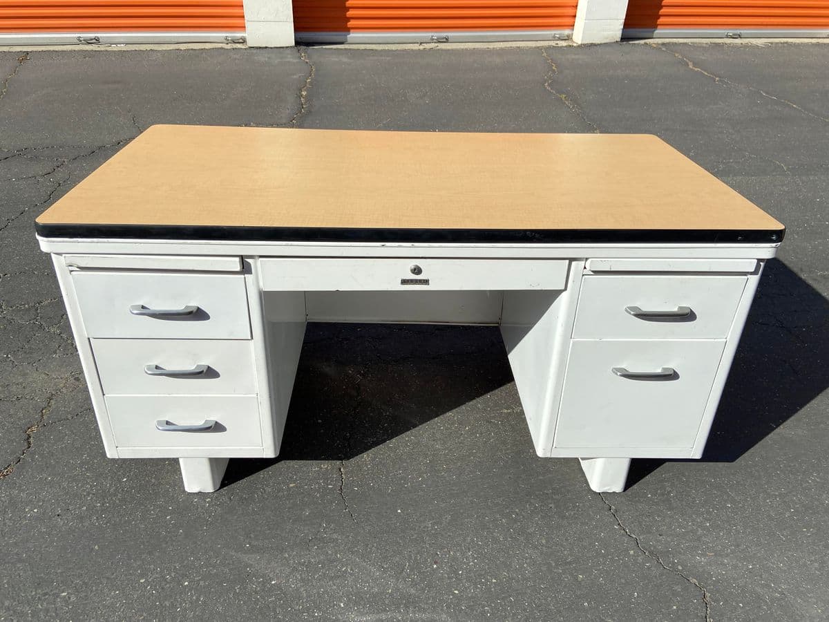 Vintage Mid Century Modern Tanker Desk - Thumbnail 4