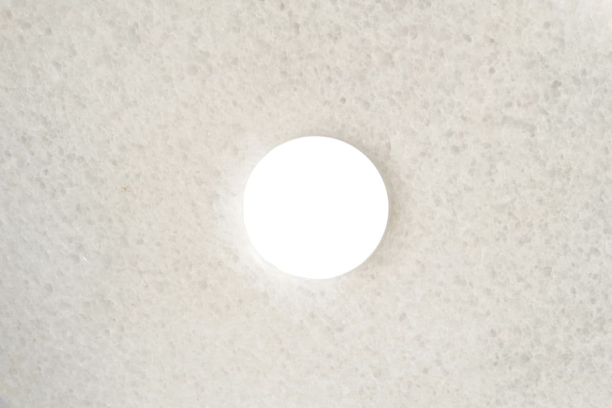 White Jade Disk on Stand - Thumbnail 5