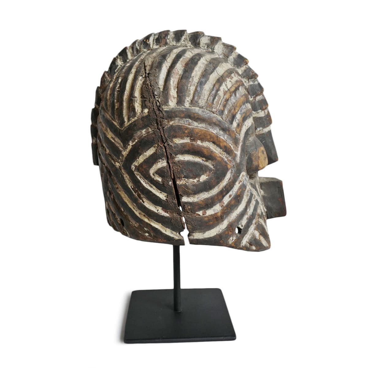 Vintage Kuba Helmet Mask on Stand - Thumbnail 5