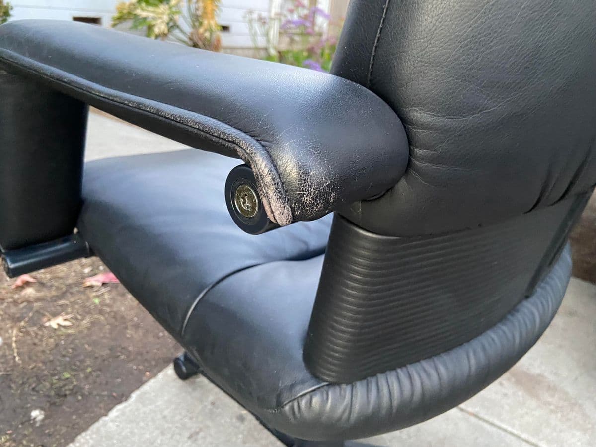 Vintage Mario Bellini Leather Swivel Chair for Vitra - Thumbnail 4