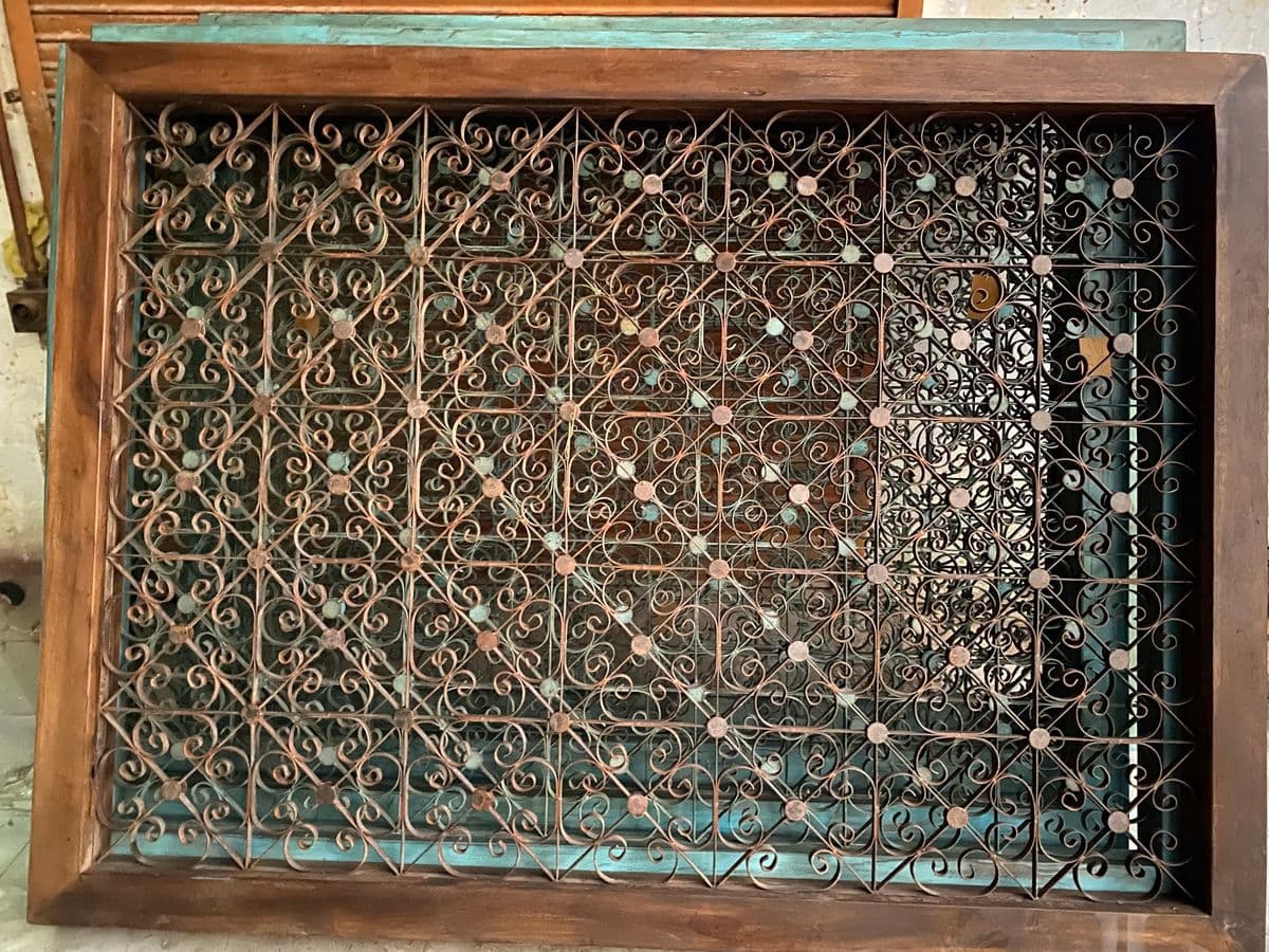 Large Wood Framed Iron Rosette Screen - Thumbnail 5