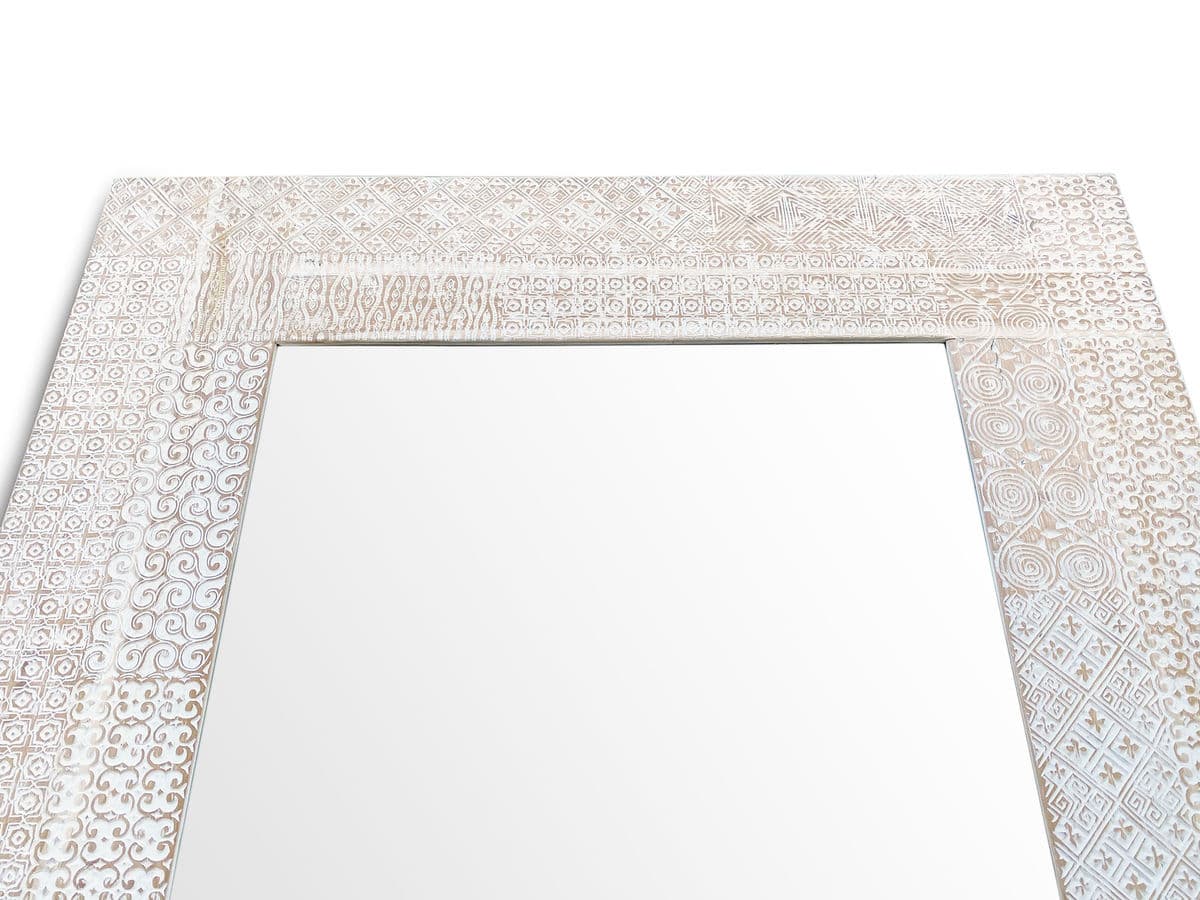Large White Umbuka Carved Mirror - Thumbnail 5