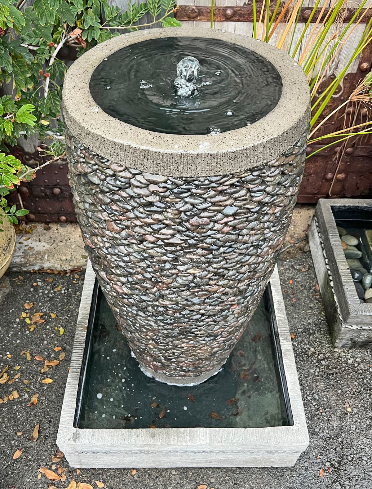 Stacked Pebble Fountain Large - Thumbnail 5