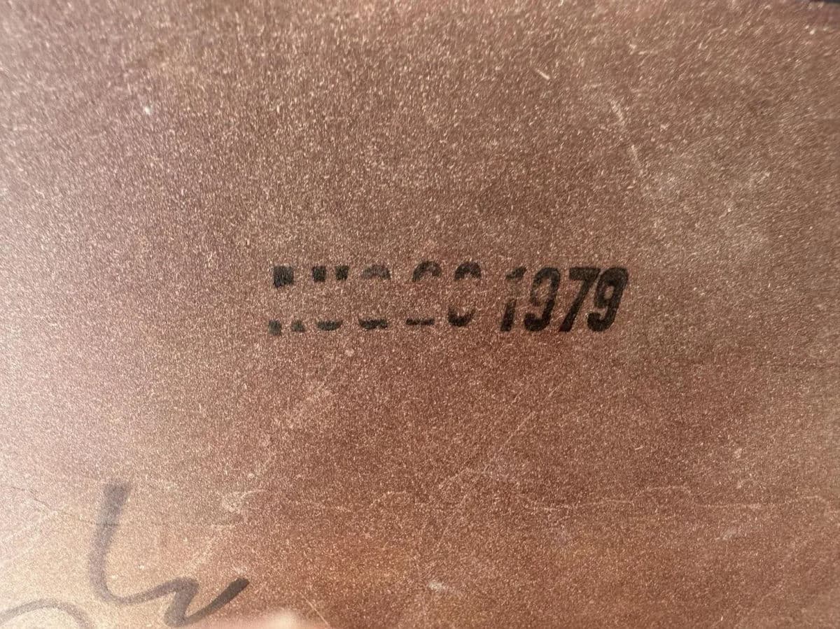 Vintage Octagonal Oak Pedestal Game Table or Dining Table - Late 20th Century Made in the United States - Thumbnail 5