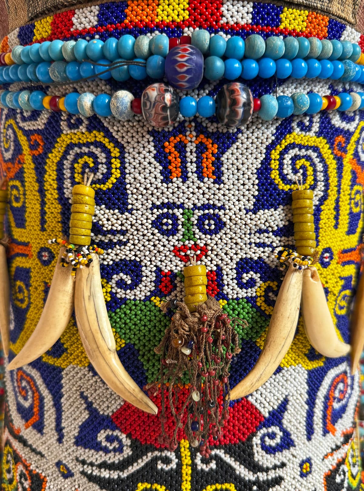 Antique Dayak Borneo Beaded Baby Carrier - Thumbnail 6