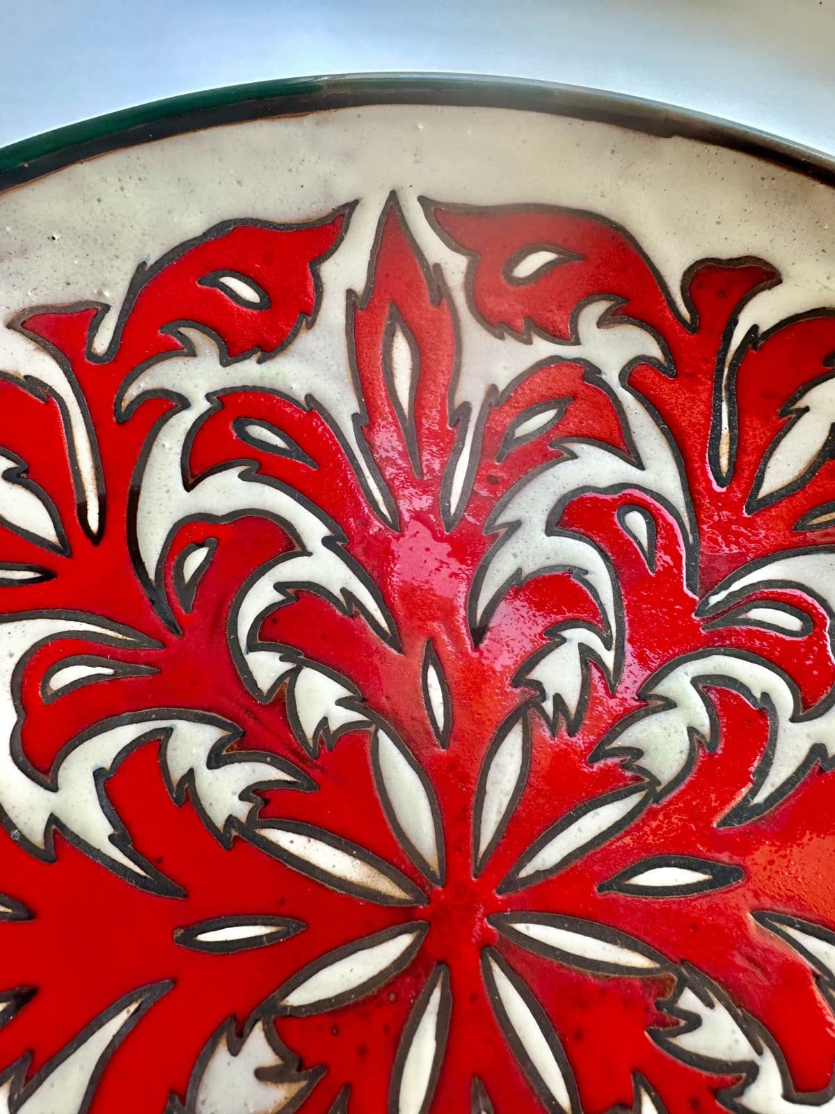 Crimson Acanthus Design Spanish 13.75” Ceramic Plate — Mid 20th Century - Thumbnail 6