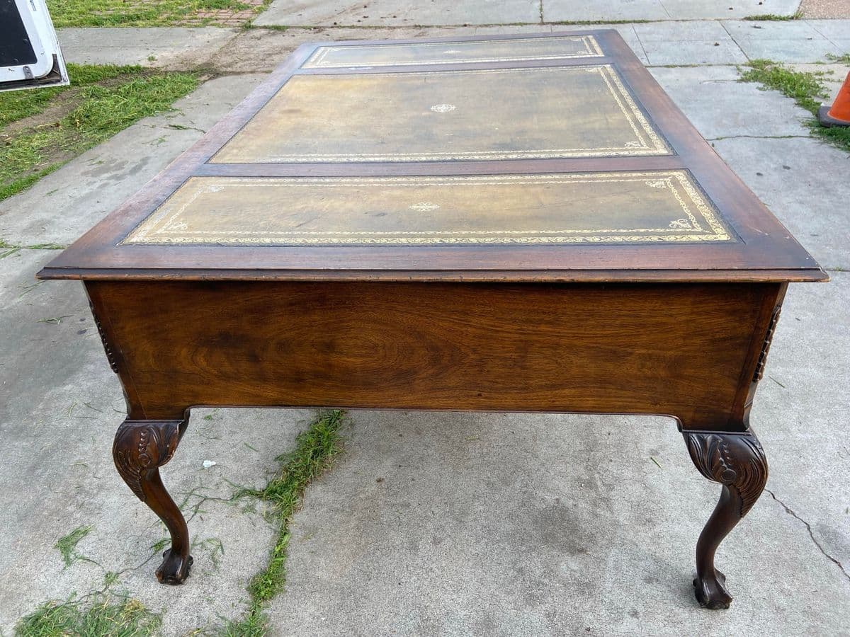 1920s Antique English Leather Top and Claw Feet Partners Writing Desk. - Thumbnail 5