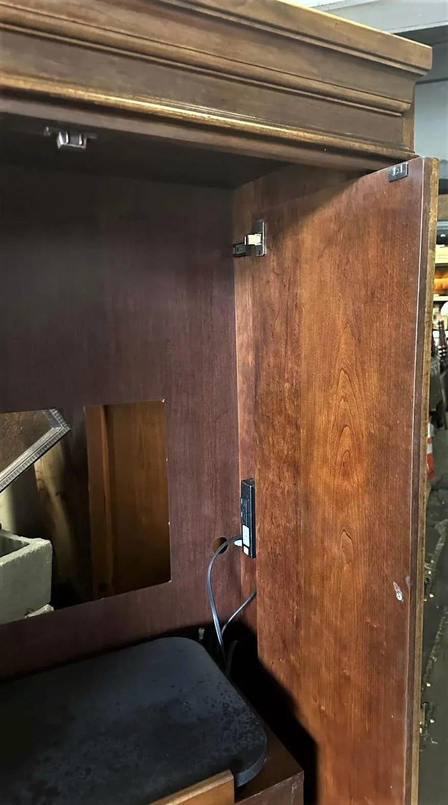 Hooker Furniture Solid Cherry Wood Armoire - Vintage Late 20th Century - Thumbnail 6