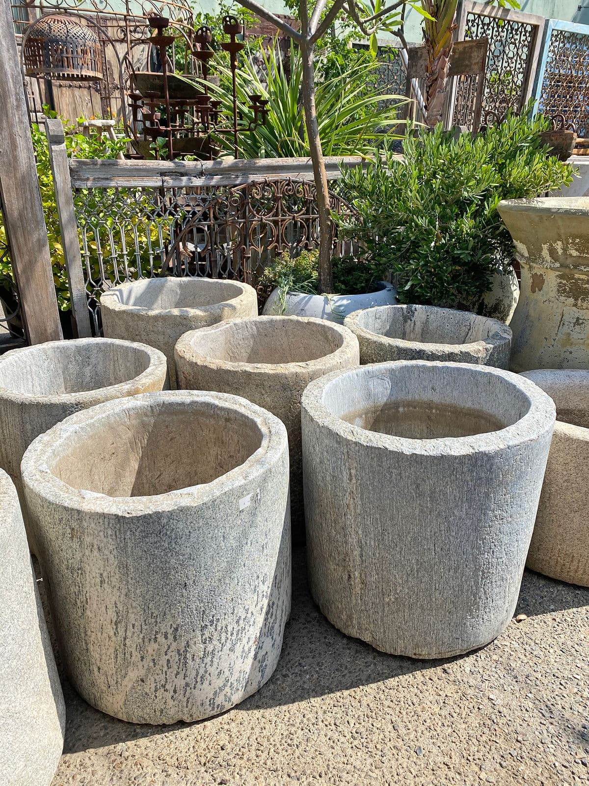 Old Chinese Granite Planter Pot - Thumbnail 6