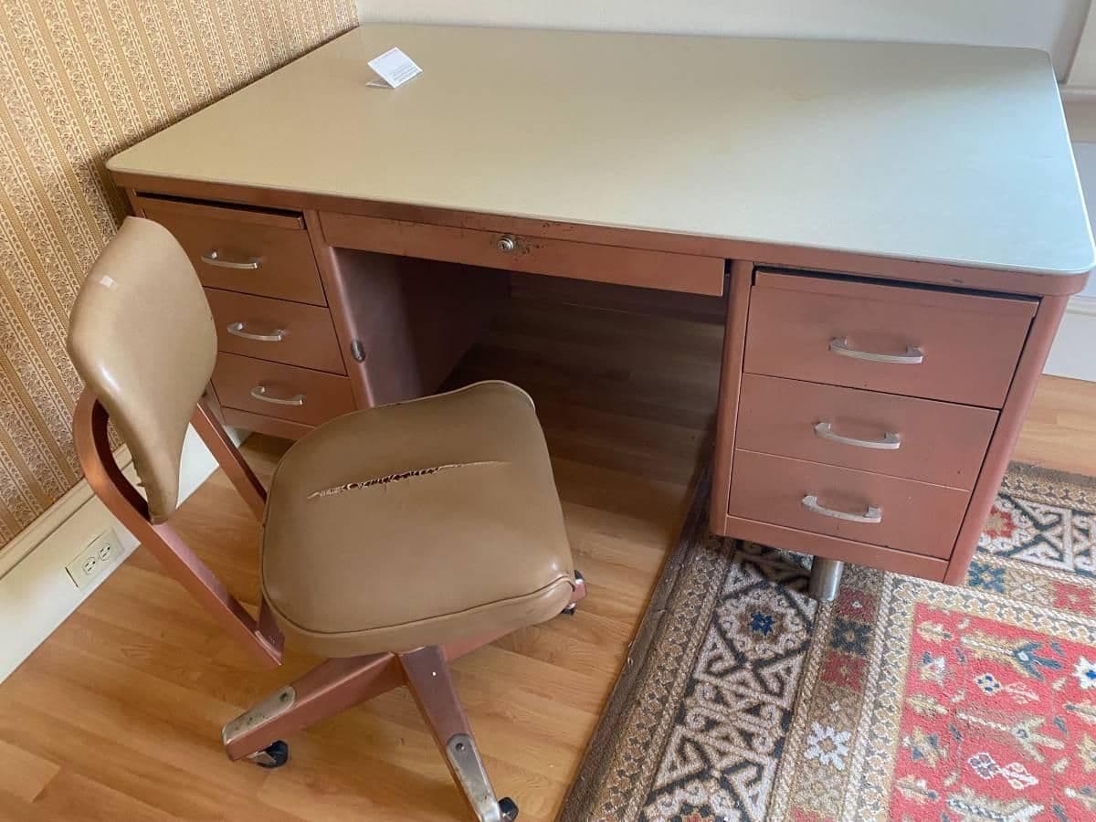 1960s Vintage Mid Century Modern Metal Tanker Desk Set of 2 - Thumbnail 5