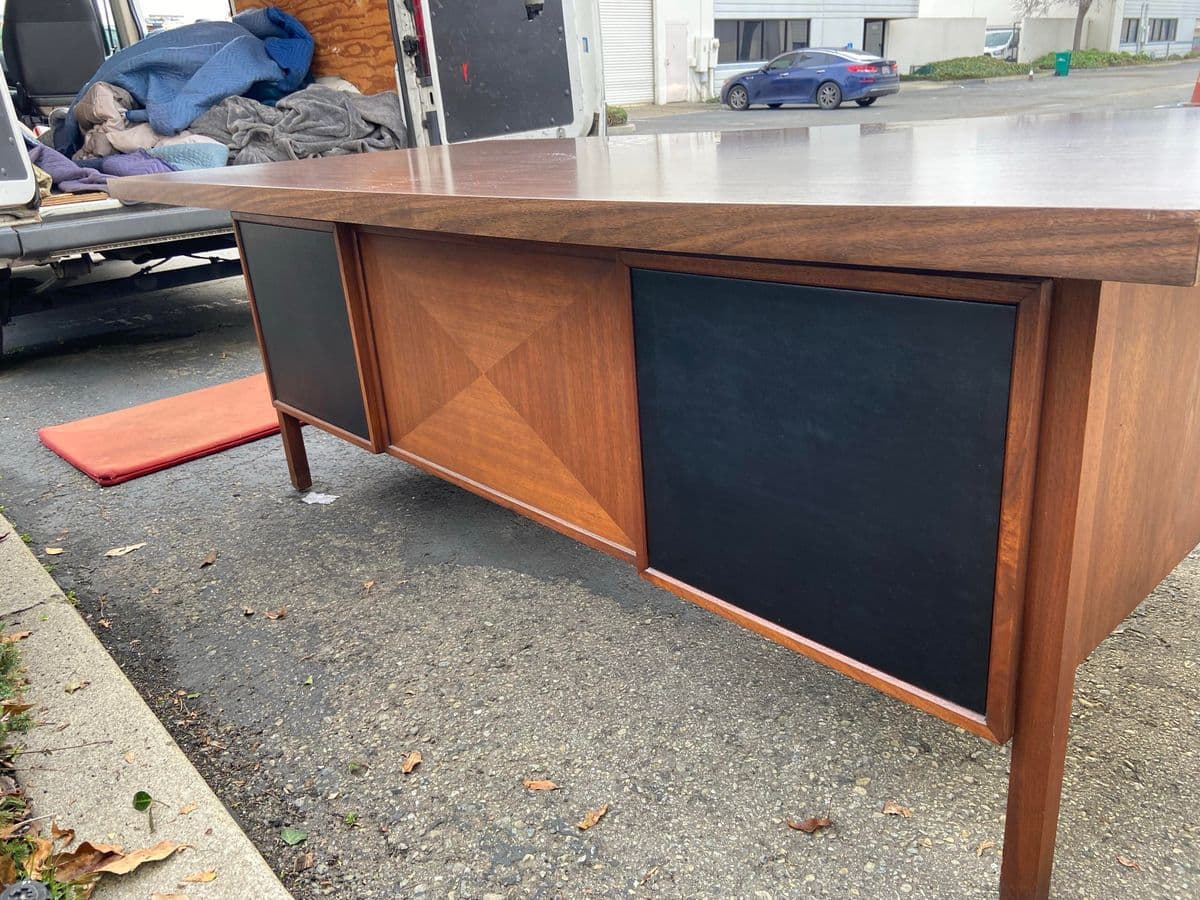 1960s Vintage Mid Century Modern Executive Desk - Thumbnail 5