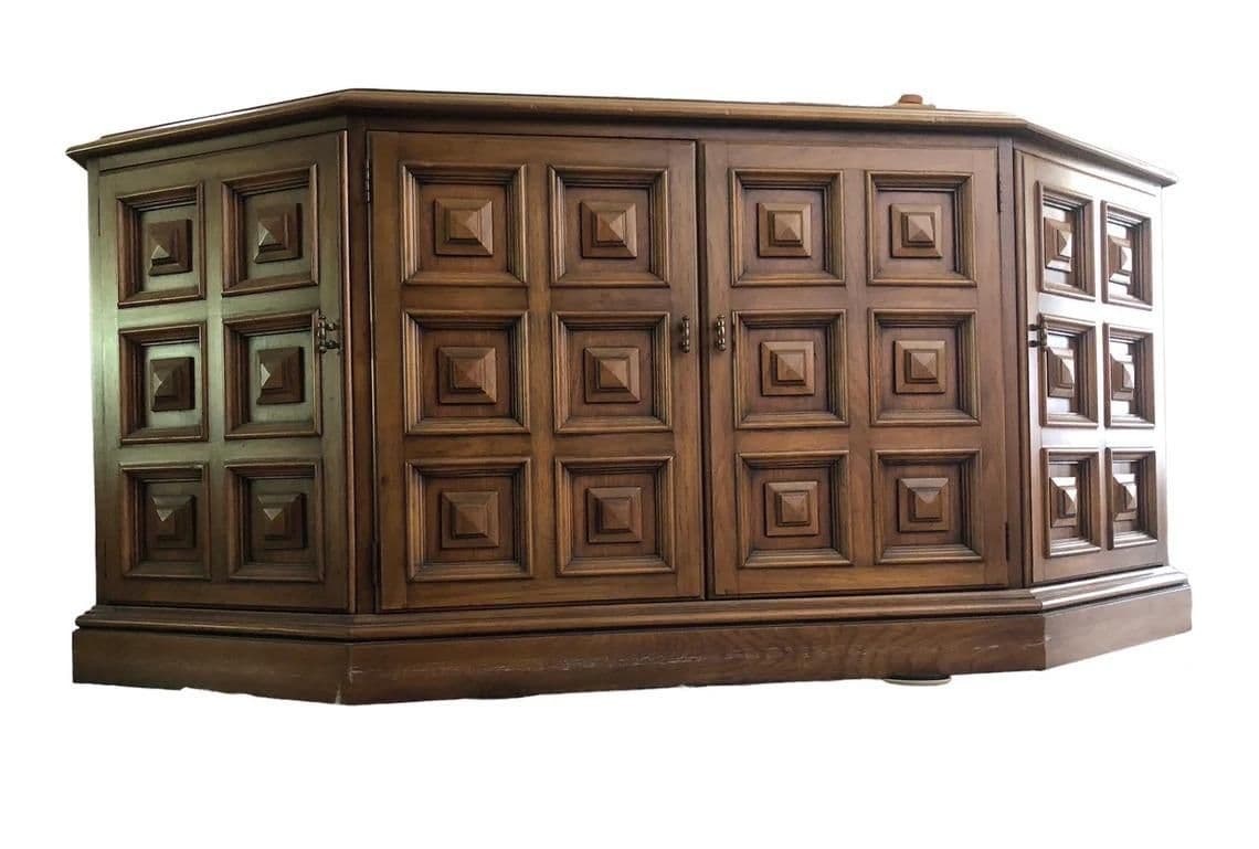 Drexel Esperanto Walnut Spanish Style Breakfront China Cabinet Made in 1967 - Thumbnail 6
