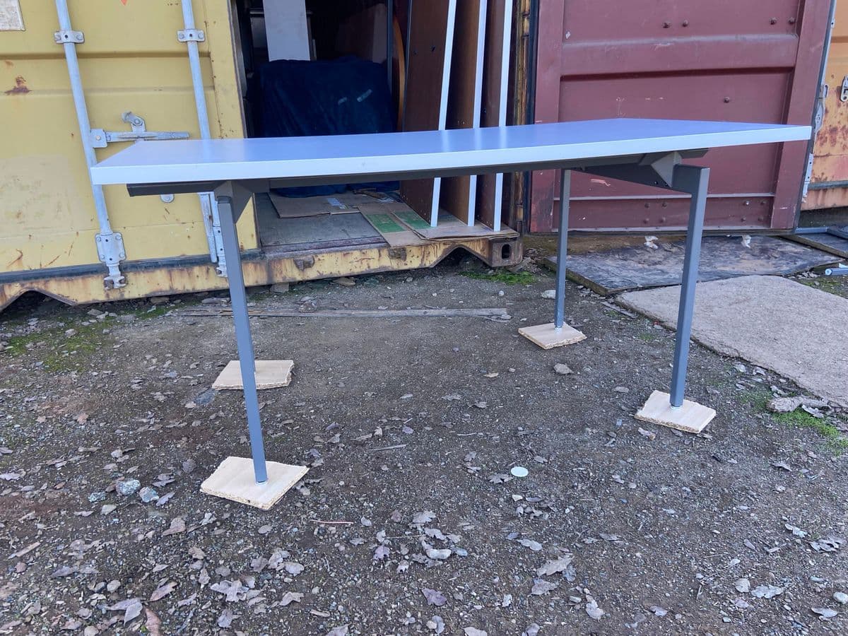 Knoll Antenna Desk - Thumbnail 6