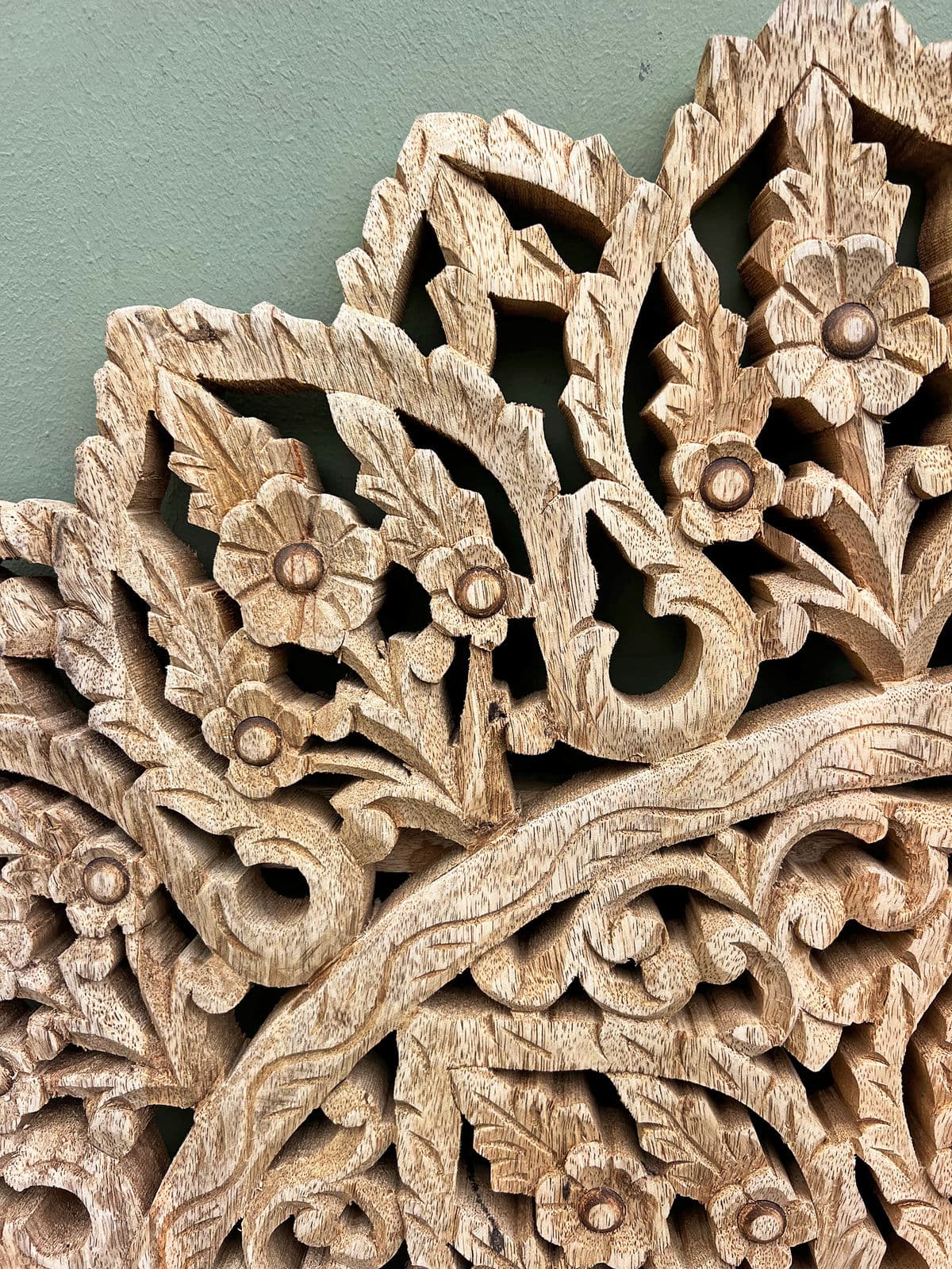 Small Wood Carved Medallion - Thumbnail 6
