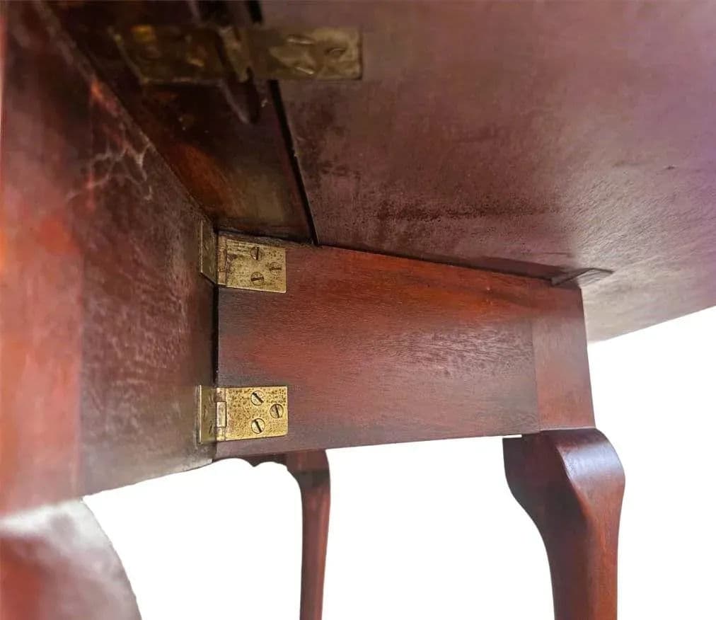 Antique English Style Mahogany Gate Leg Table - Made in Cambridge, Massachusetts Early 20th Century - Thumbnail 7