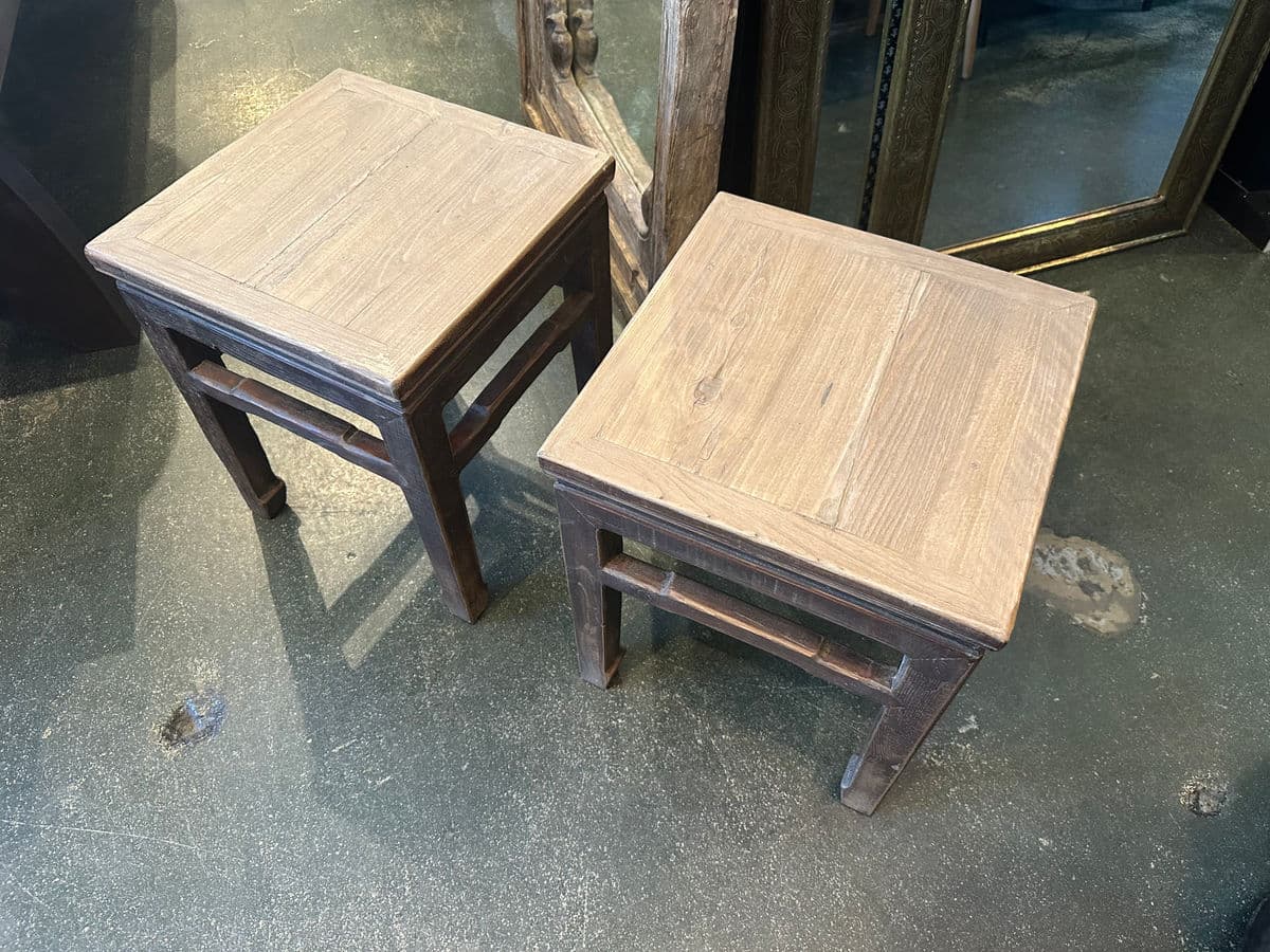 Vintage Elm Ming Side Table - Thumbnail 7