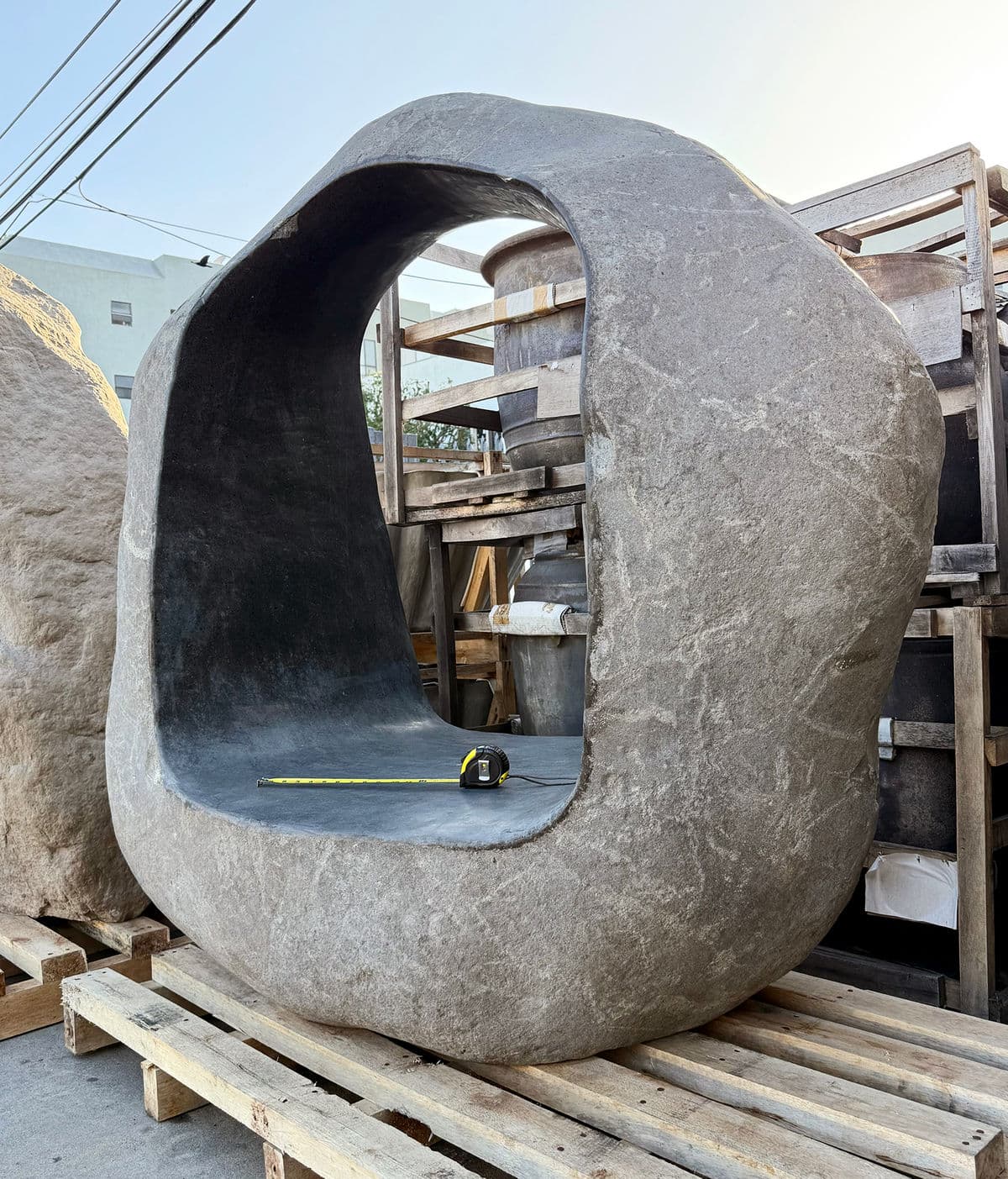 Giant Stone Boulder Hole Bench - Thumbnail 7