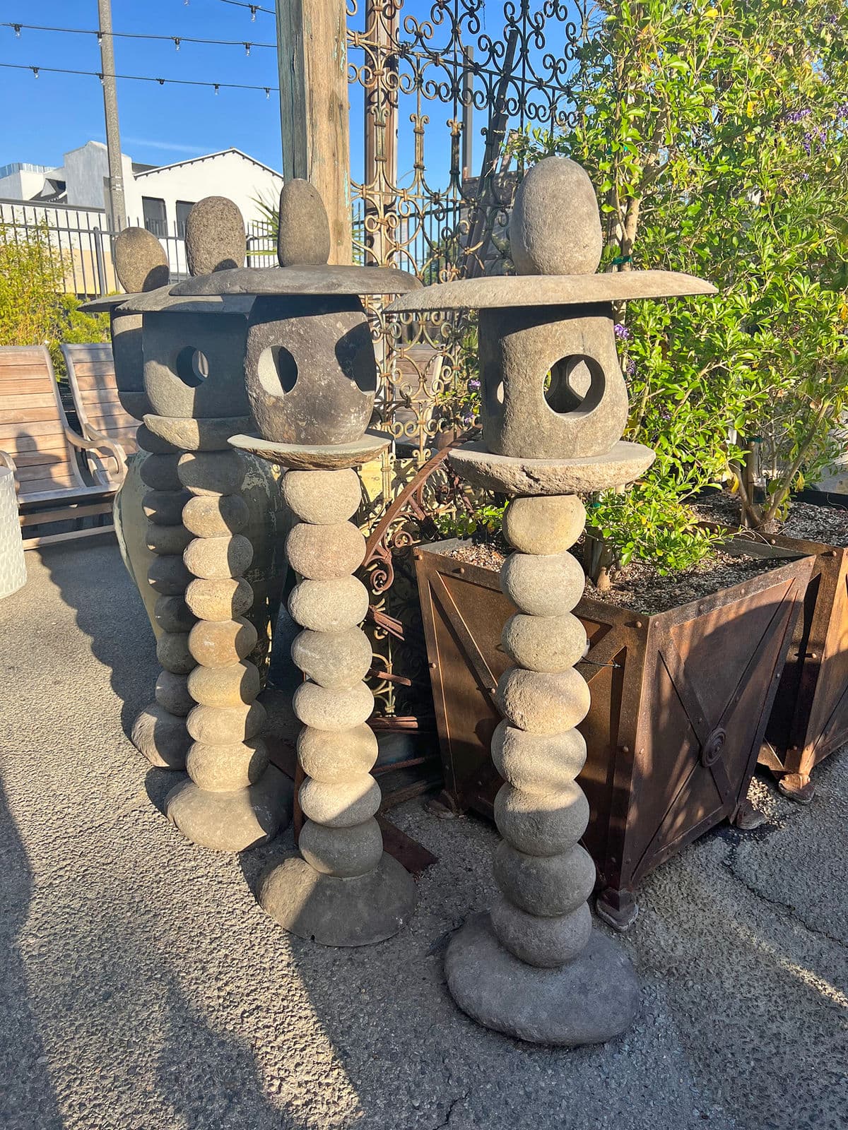 Stacked River Rock Light House Post - Thumbnail 7