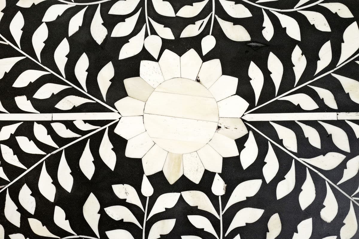 Inlay Black & White Desk - Thumbnail 7