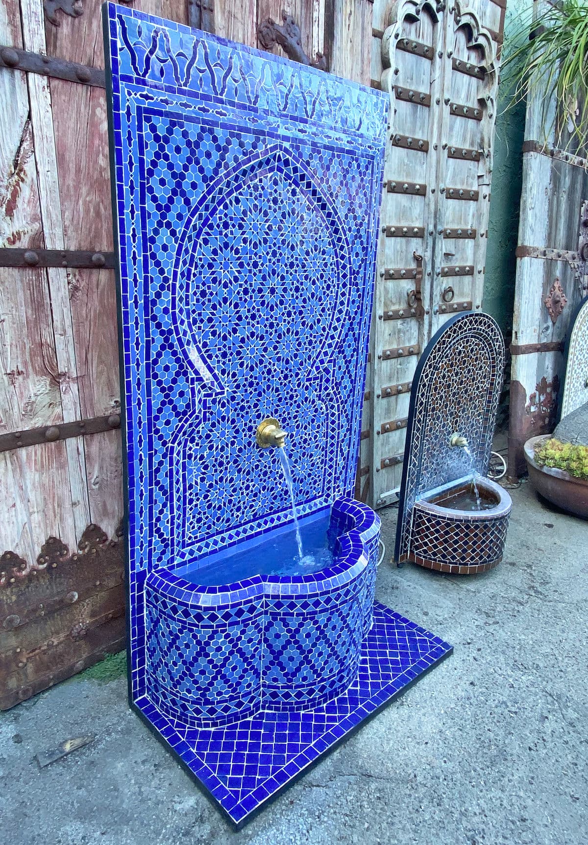 Royal Blue Mosaic Tile Fountain - Thumbnail 7