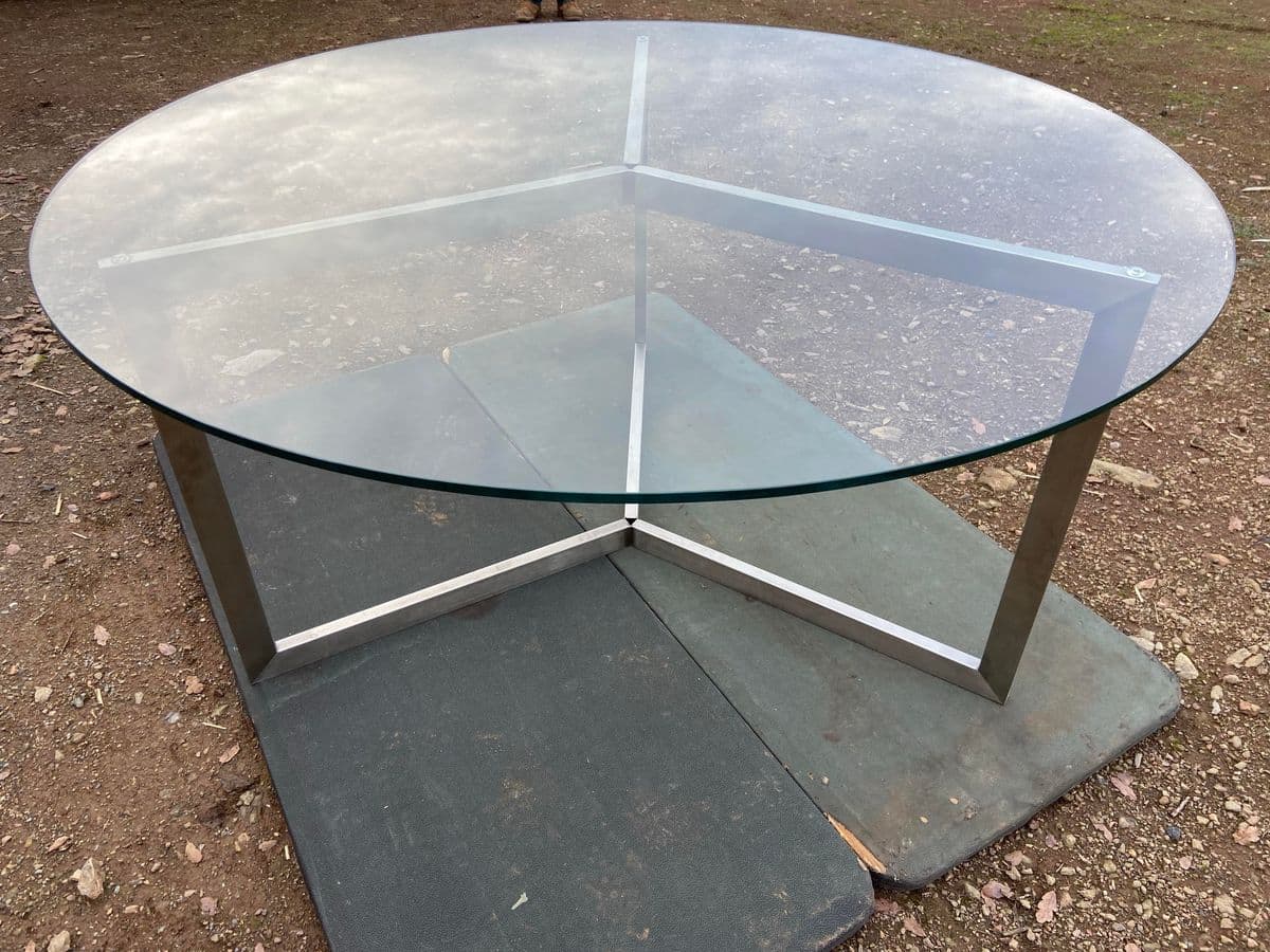 Room and Board Contemporary Round Glass Dining Table - Thumbnail 6