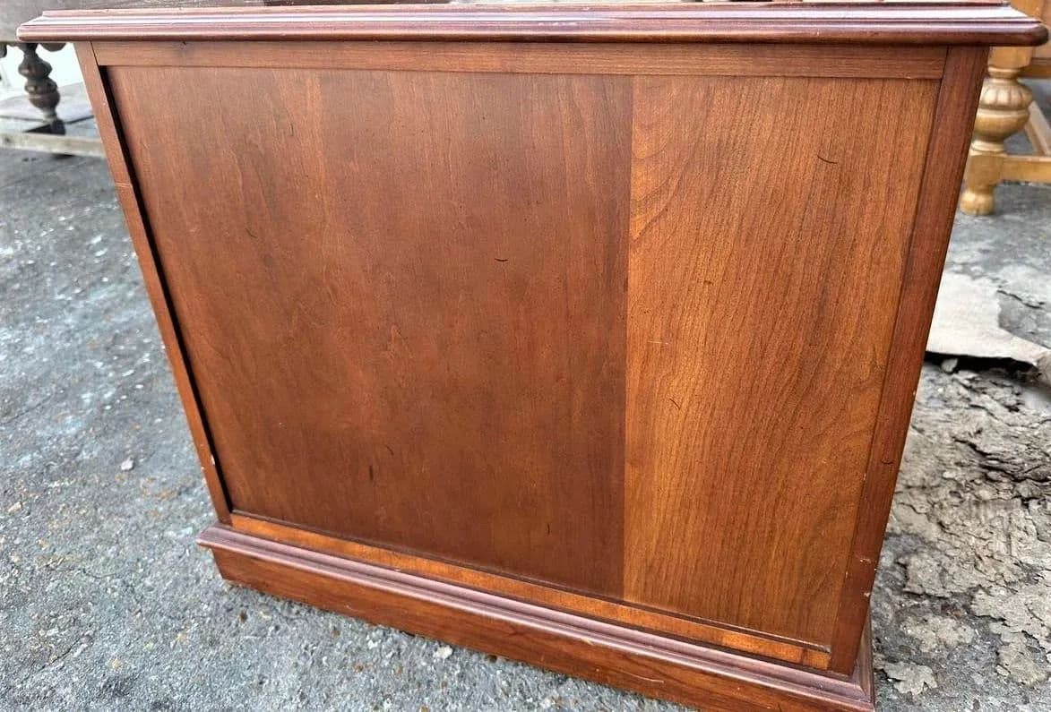 Ethan Allen Cherry Wood Nightstand or Side Table - Vintage Late 20th Century - Thumbnail 7