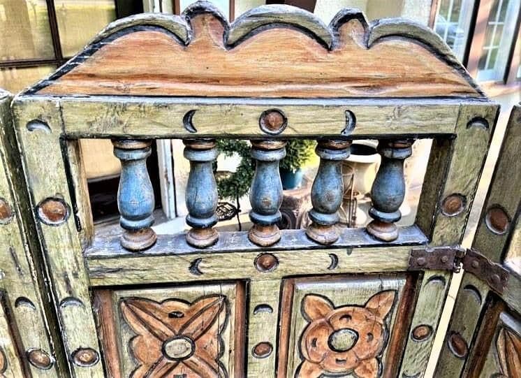 Extraordinary Antique Painted 18th Century Spanish Colonial Room Divider From Mexico - Thumbnail 8